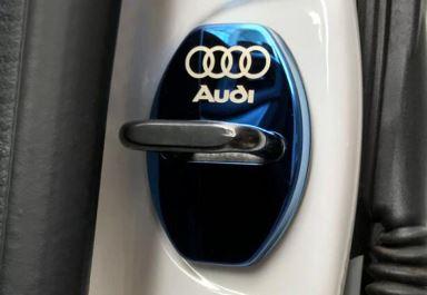 Накладка на дверний замок з емблемою AUDI (Ауді) Комплект 4 шт колір чорний