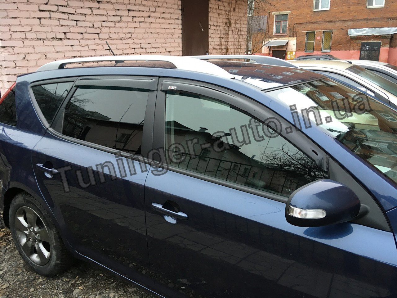 Дефлектори вікон (вітровики) Hyundai I30 (універсал) 2007-2012 (Hic)