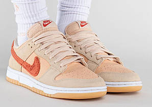 Жіночі кросівки Nike SB Dunk Low "Terry Swoosh"