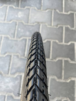 Покришка на велосипед 24х1.75 (вир-во TRAVELLER)