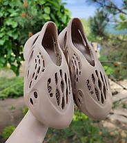 Кросівки Yeezy Foam Runner KHAKI жіночі унісекс, фото 3