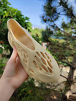 Кросівки Yeezy Foam Runner BEIGE жіночі унісекс, фото 6