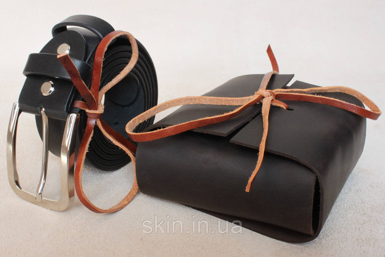 Шкіряний ремінь у подарунковій упаковці, ширина пряжки — 40 мм, колір — чорний, артикул СК 9036-2