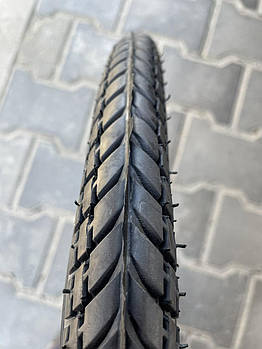 Покришка на велосипед 20х2.125 (вир-во FLAGMAN)