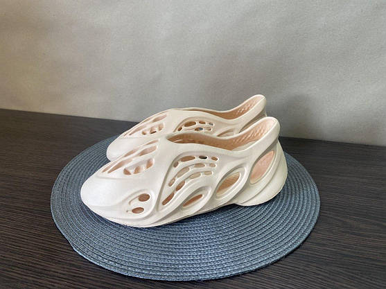 Кросівки Yeezy Foam Runner SALMON жіночі унісекс, фото 6