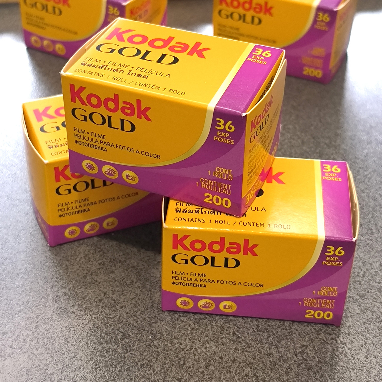 Фотоплівка кольорова Kodak Gold 200, 36 кадрів
