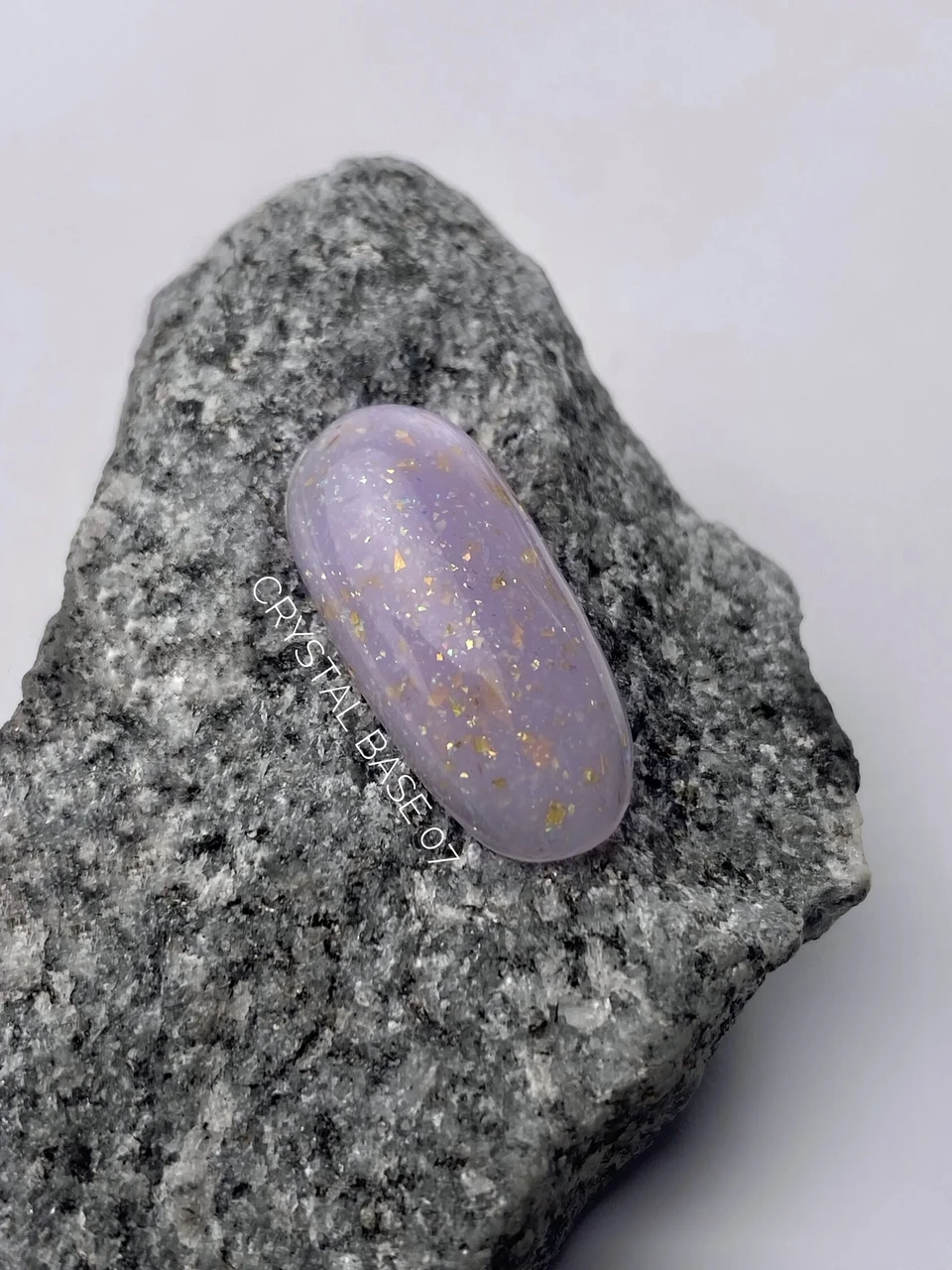 Камуфлююча база #07 з пластівцями Crystal Base Lukum, 10 мл