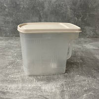 Кухоль мірний Полімерґруп із кришкою 2,5 л пластик (635 ПБ)