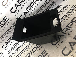 Ящик центральної консолі Cadillac Xt5 3.6 2016 (б/у)