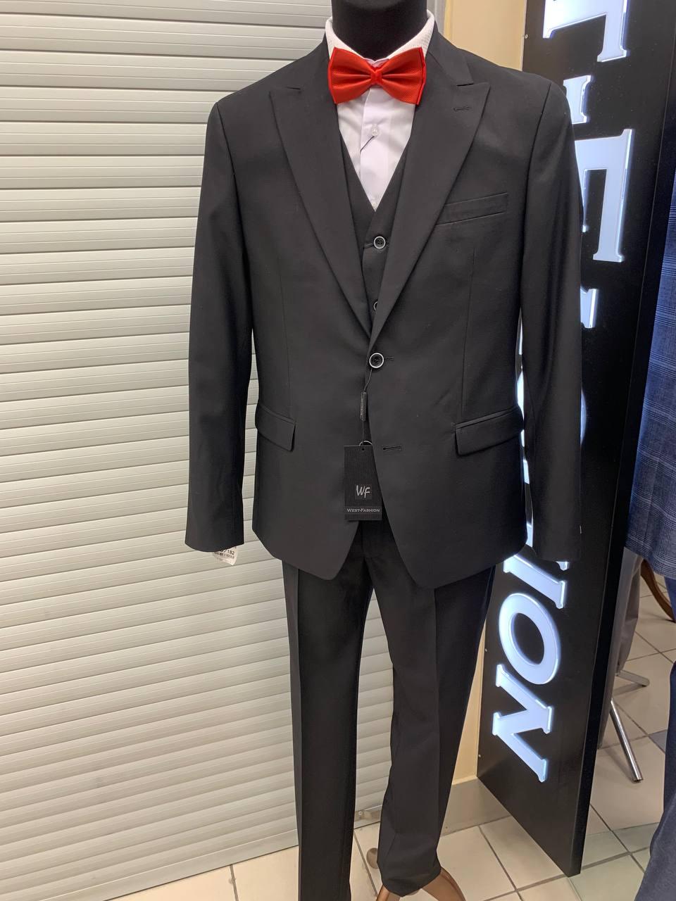 Костюм чоловічий трійка West-Fashion модель А 703 чорний