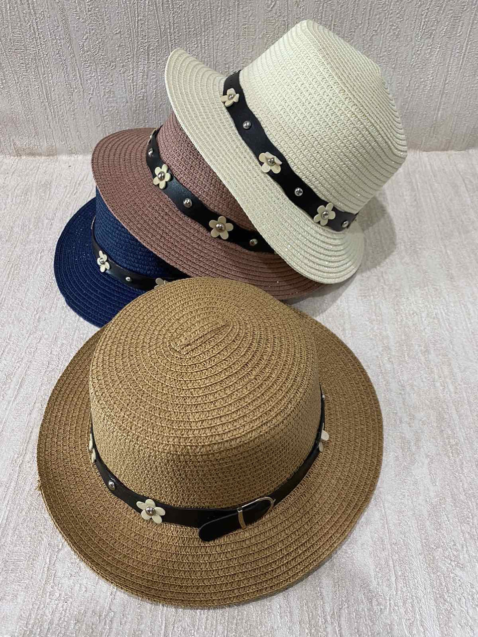 Жіночий літній капелюх