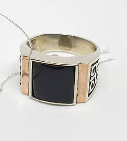 Чоловічий перстень 925 проби з вставкою золота 375 проби з оніксом