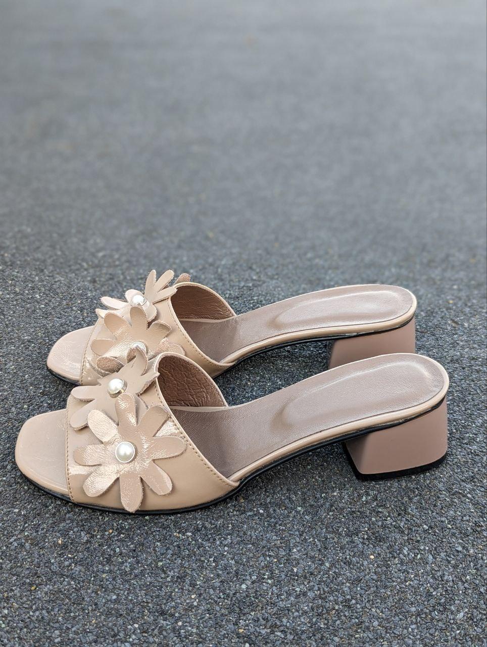 STTOPA Розміри 36-44. Шльопанці великих розмірів шкіряні. Каблук 4,5 см. 124-3644-45-2 Бежеві, фото 1