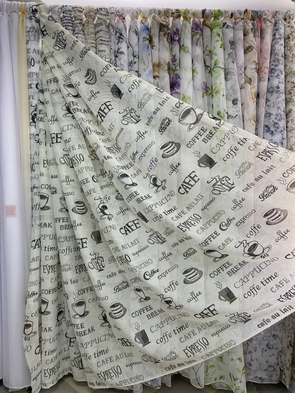 Тюль льон Газета (горнятко кави). Висота 2,80м. Колір айворі-коричневий.