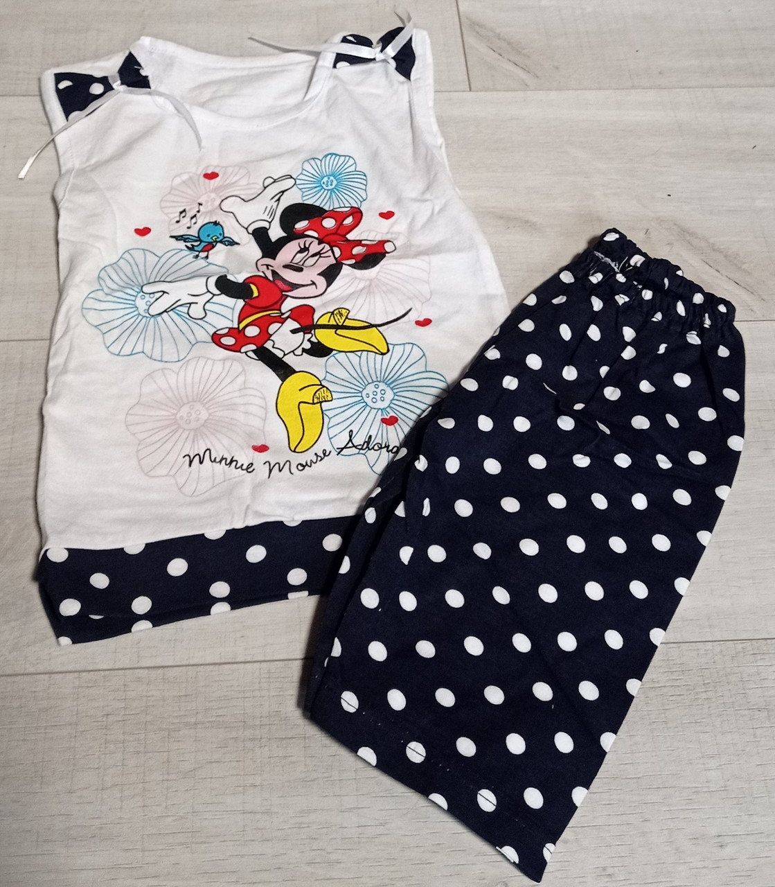 Дитячий костюм для дівчинки Микки  3-4 років футболка+шорти  бавовна