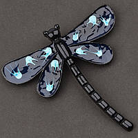 Брошка металева на сріблястій основі бабка з плямами покрита кольоровою емаллю розмір 70х70 мм