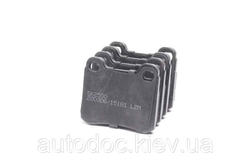 Колодка гальм. диск. MB 190 (W201), C-CLASS (W202) задн. (вир-во LPR), арт.05P181