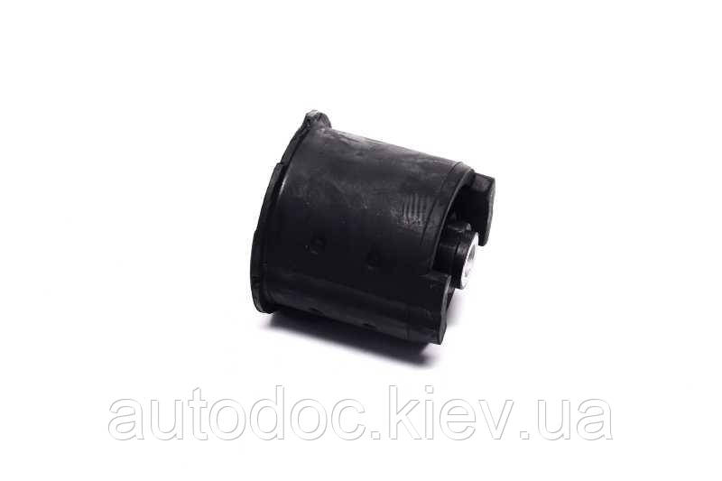 Втулка балки BMW 5 (E34), 7 (E32) 86-97 зад. міст спереду (Вир-во MEYLE), арт.300 333 1101/HD