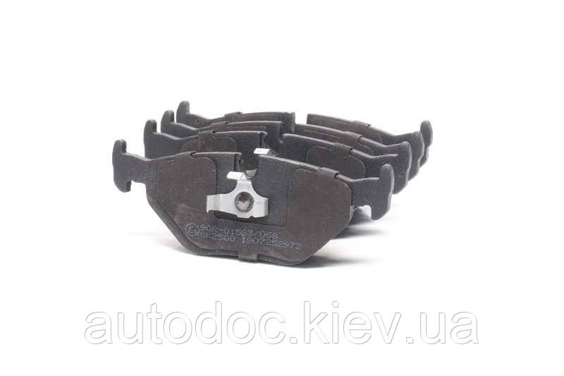 Колодка гальм. диск. BMW 3 (E30, E36), 5 (E28, E34) задн. (вир-во LPR), арт.05P297