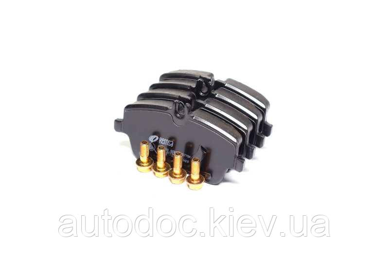 Колодка гальм. диск. MB C-CLASS (W203) передн. (вир-во REMSA), арт.0768.00