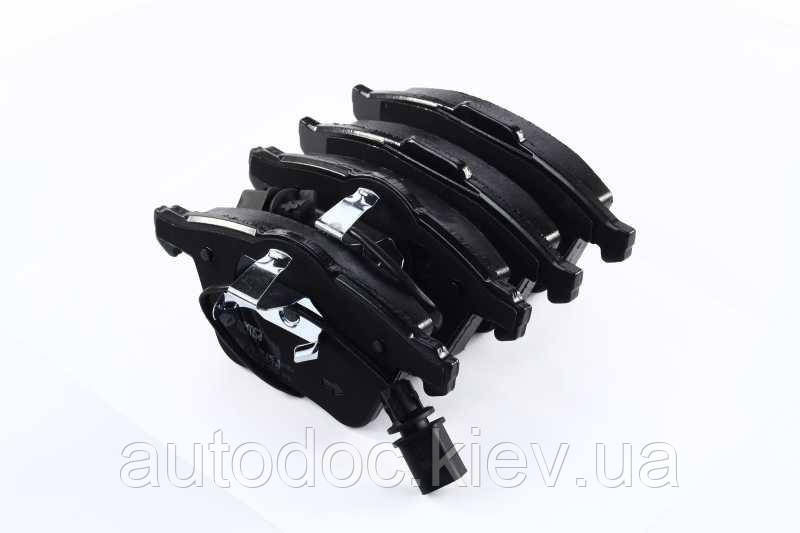Колодка гальм. диск. AUDI A6 (4B, C5, 4F2), ALLROAD (4BH) передн. (вир-во REMSA), арт.0964.02