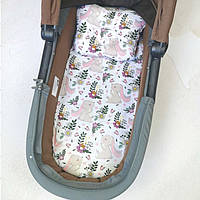 Набор в коляску Простынь на резинке + ортопедическая подушка, Зайчики с цветами