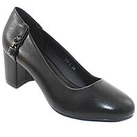 Женские удобные черные туфли на небольшом устойчивом каблуке