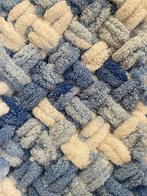 Плюшевий плед із пряжі Alize Puffy для малюка в ліжечко, в'язаний пледик у коляску грудничку 100х100 см