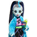 Monster High Frankie Stein HKY68 Лялька Монстр Хай Френкі Штейн Піжамна вечірка, фото 6