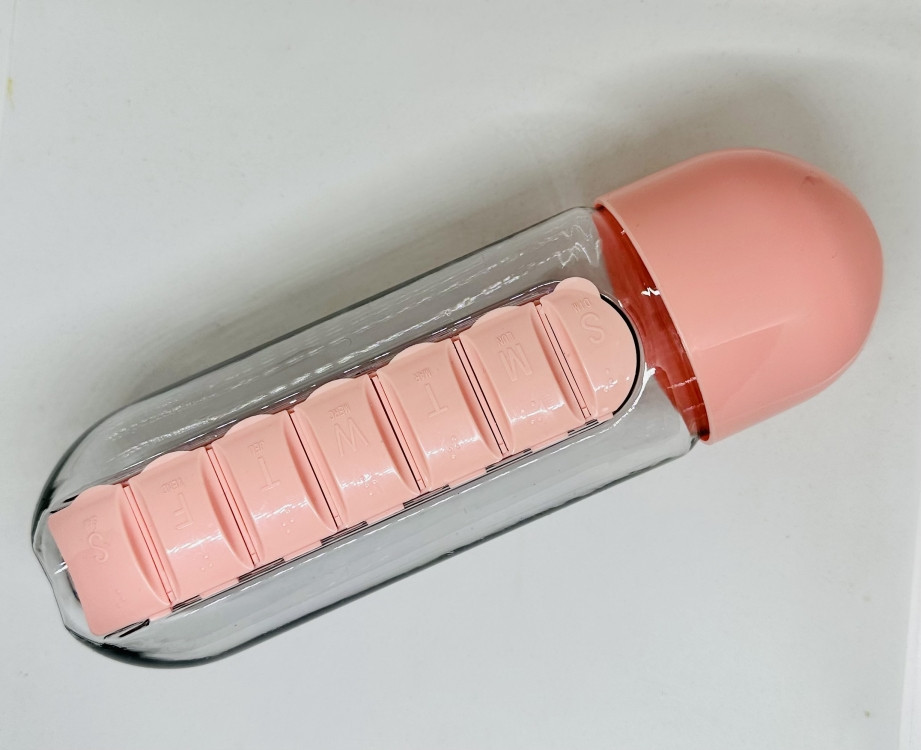 Пляшка для води з таблеткою Pill Bottle рожева