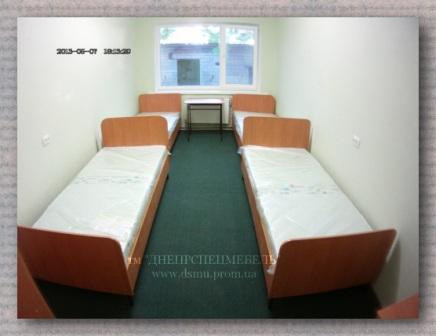 Ліжко 1-спальне на металевому каркасі з бічною стінкою