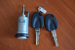 Замок запалювання з ключами Нексія GM 95710800
