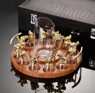 Набор рюмок Китайский гороскоп 30 мл х 12 шт Графин 300 мл в Кейсе