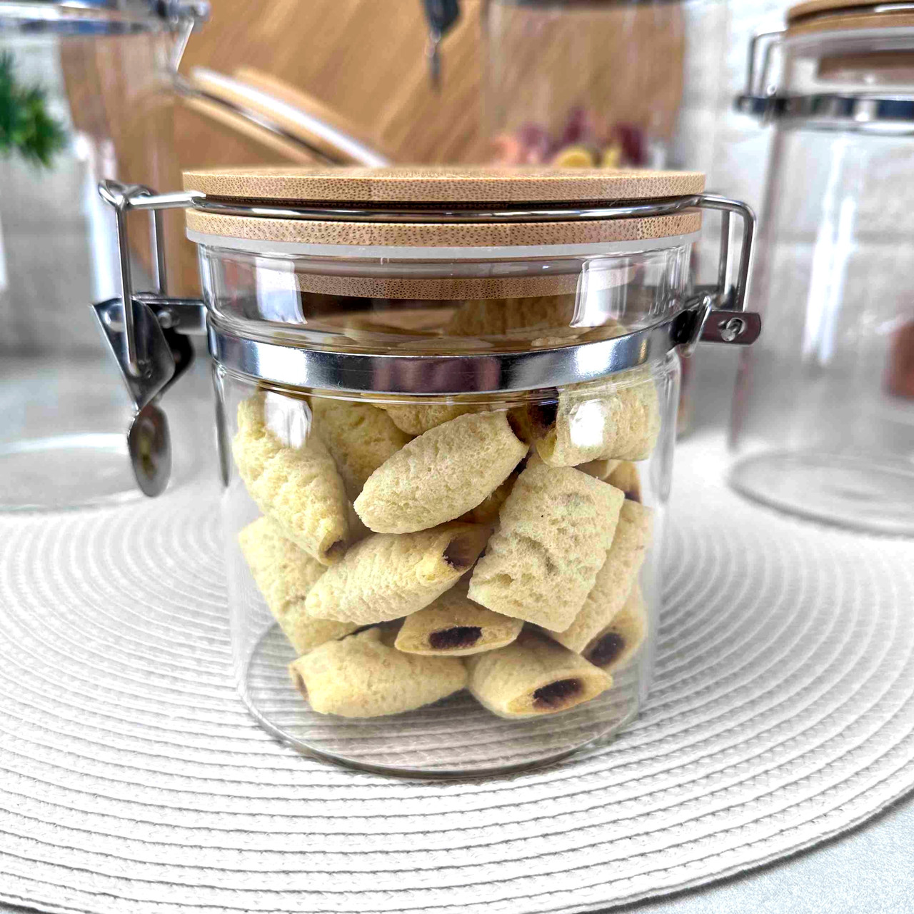 Скляна банка з бугельним замком 550 мл з бамбуковою кришкою, фото 1