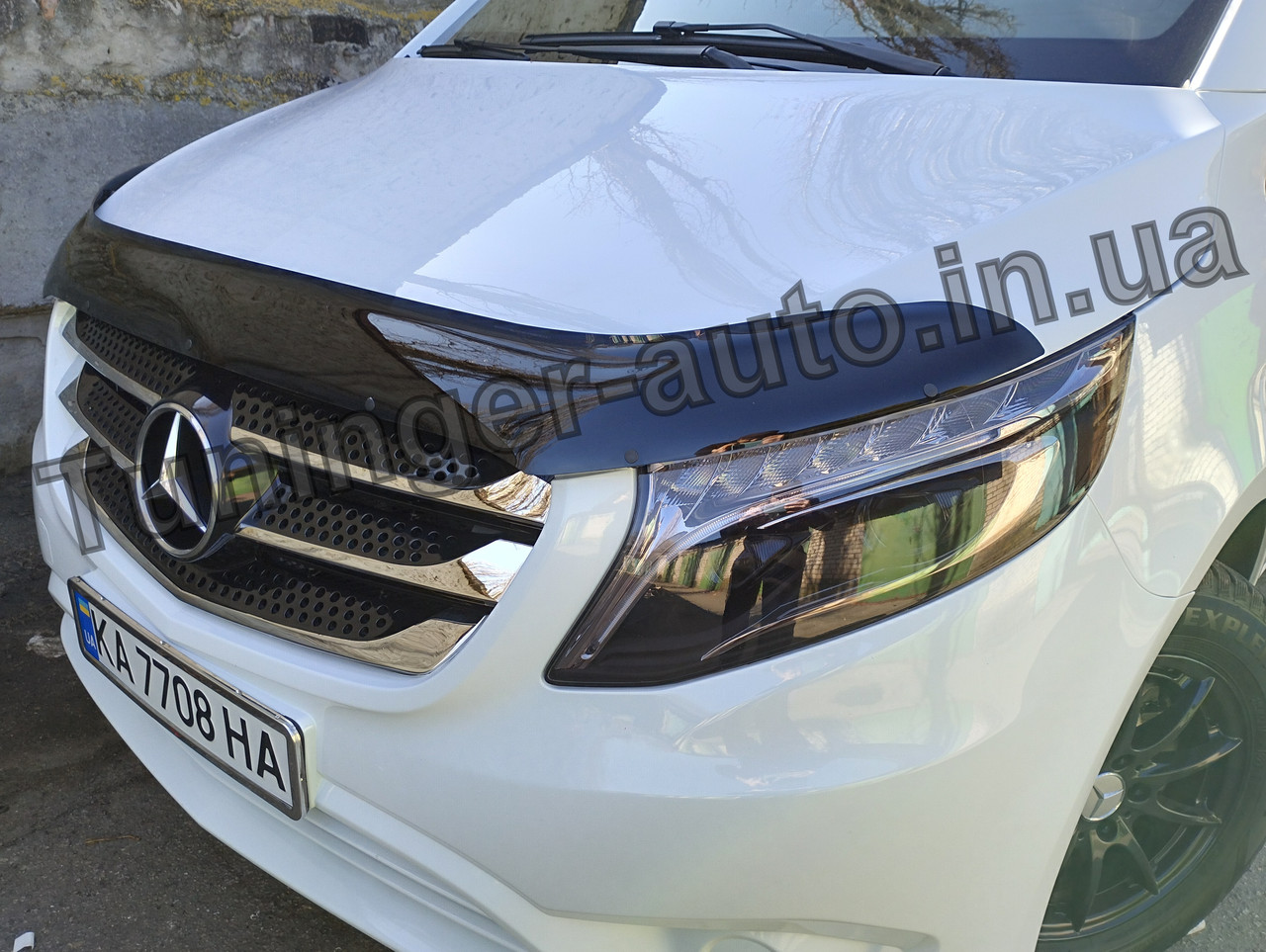 Дефлектор капота (мухобійка) Mercedes Vito W447 2015-2023 (HIC)
