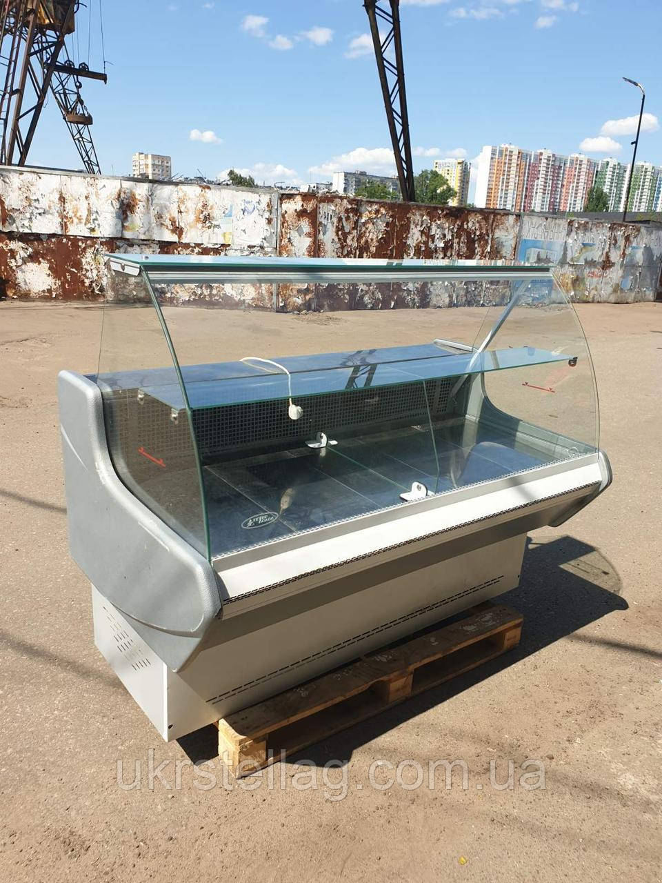 Холодильна вітрина Технохолод ПВХС-«Прима»-1,6. Вітрина холодильна 1,6 м. бу. Прилавок торговий 0+8 С