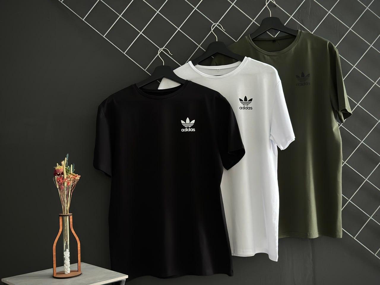 Чоловіча футболка Adidas 3 шт. чорна хакі біла бавовняна літня Теніска Адідас спортивна на літо, фото 1