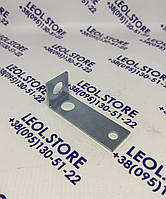 Кріплення пальця нагортача шнека жатки комбайна John Deere - 92х30мм AZ49213