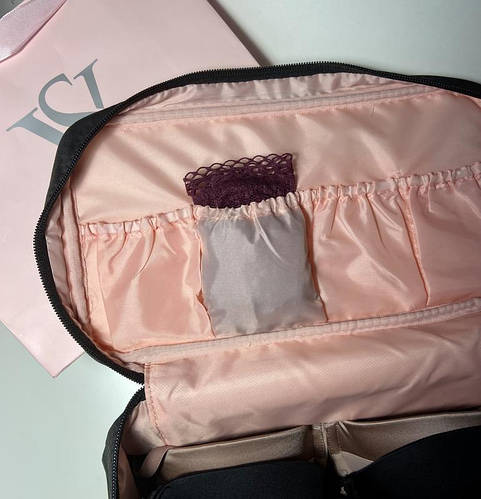 Кейс для нижнего белья Victoria's Secret Bra Travel Case