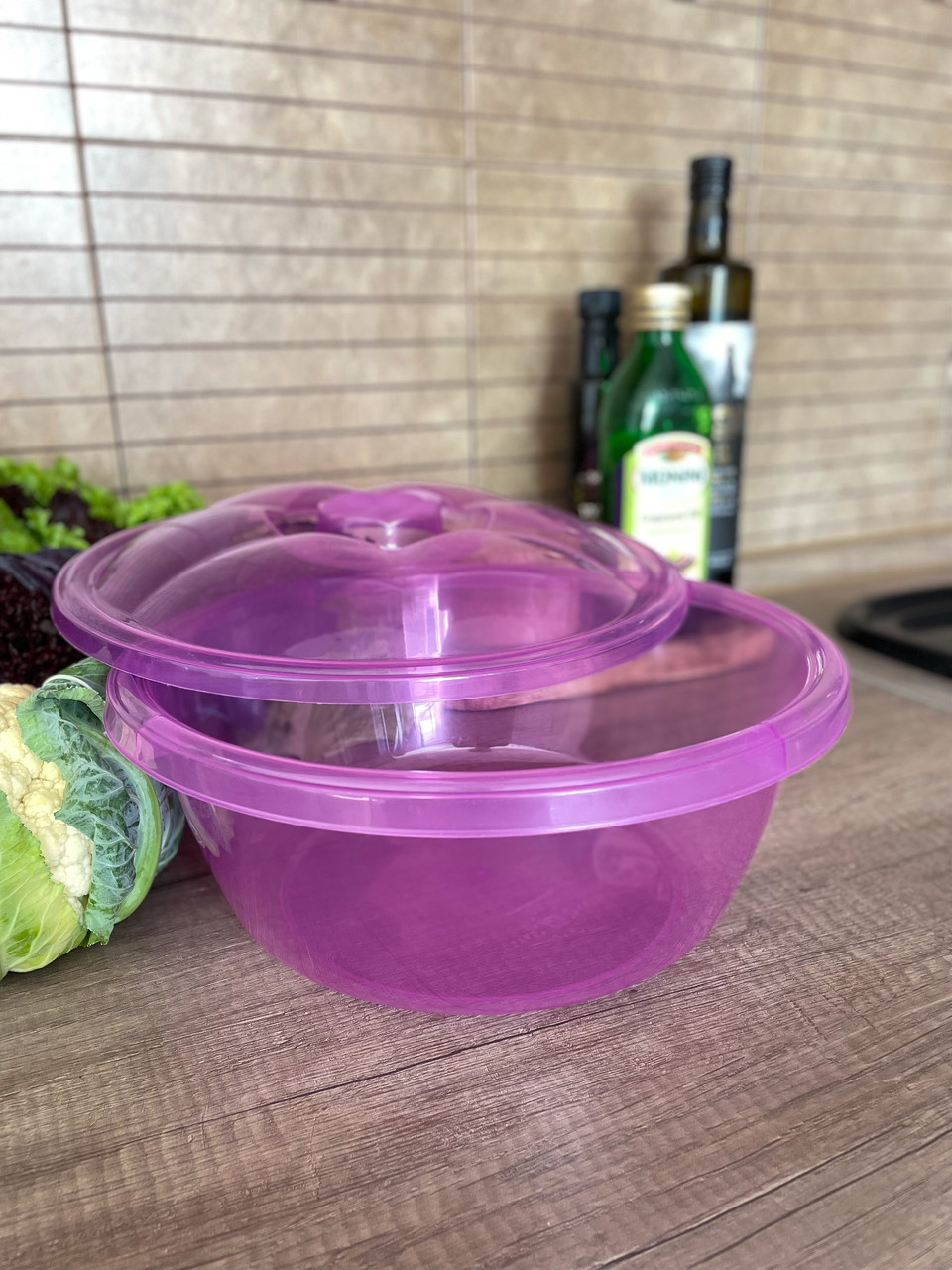 Пластикова кругла миска Helios прозора з кришкою 4,5 л (94017), фото 1