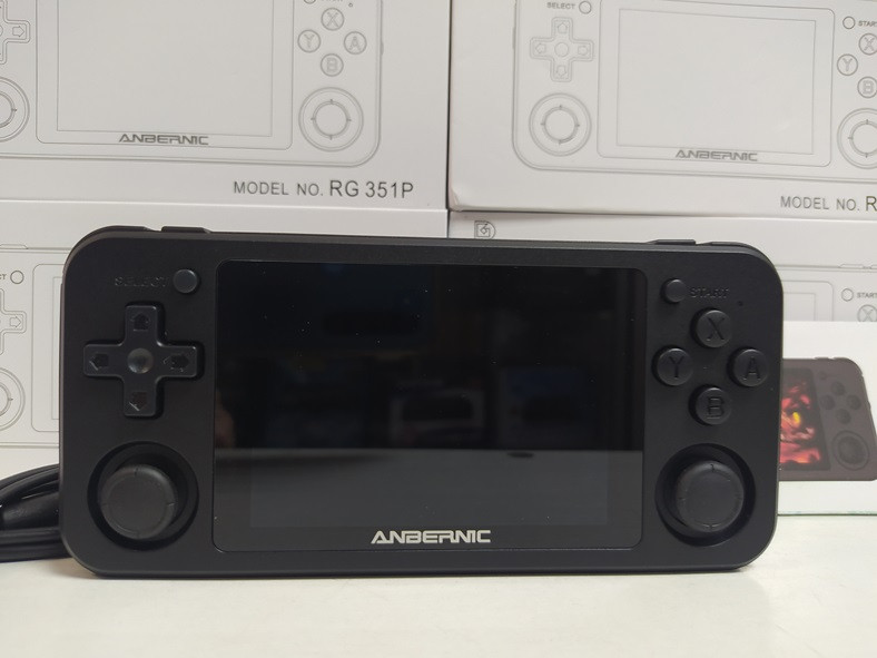Приставка кишенькова PSP Angernic RG351P чорна Play Station 1 приставка Денді Sega Mega Drive 2 Мортал Комбат