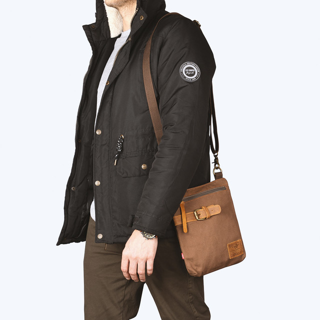 Фото сумка чоловіча Augur через плече коричнева