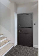 Вхідні двері в квартиру