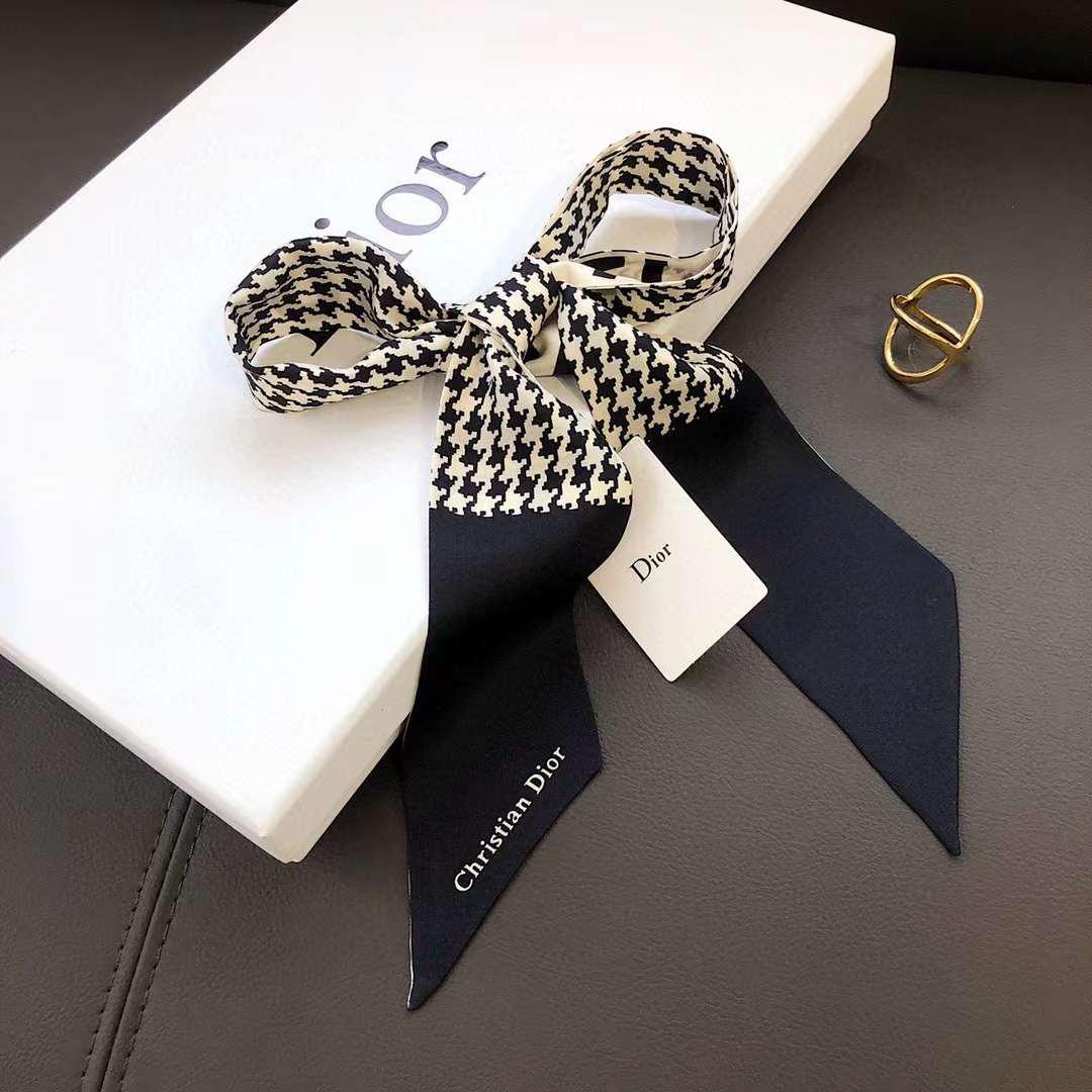 Шовкова стрічка твіллі Christian Dior Діор