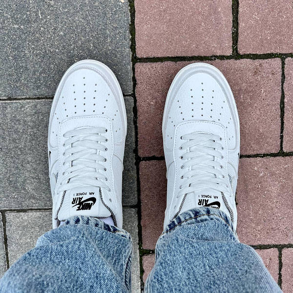 Nike air force 1 lv 7 deals