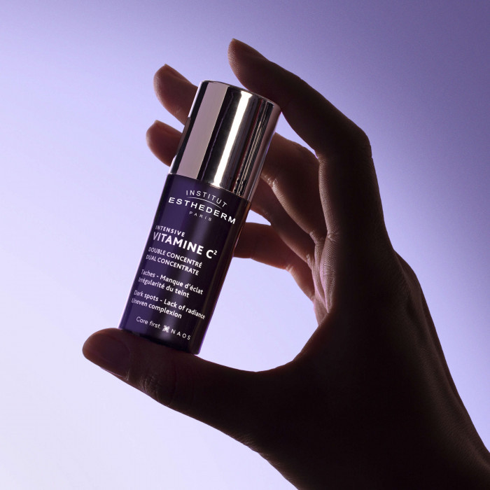 Подвійний концентрат із вітаміном C Institut Esthederm Intensive Vitamine C2, 10мл, фото 1