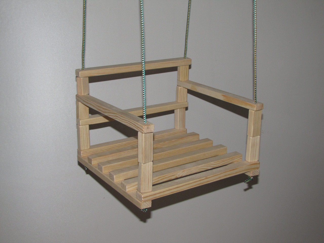 Гойдалка дерев'яна зі спинкою, 30х30х20