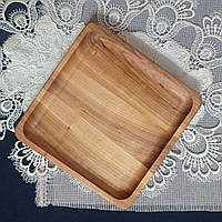 Деревянная тарелка 17х17 см. для подачи из черешни