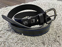 Стильный кожаный черный мужской ремень с синей строчкой 40мм PS Leather