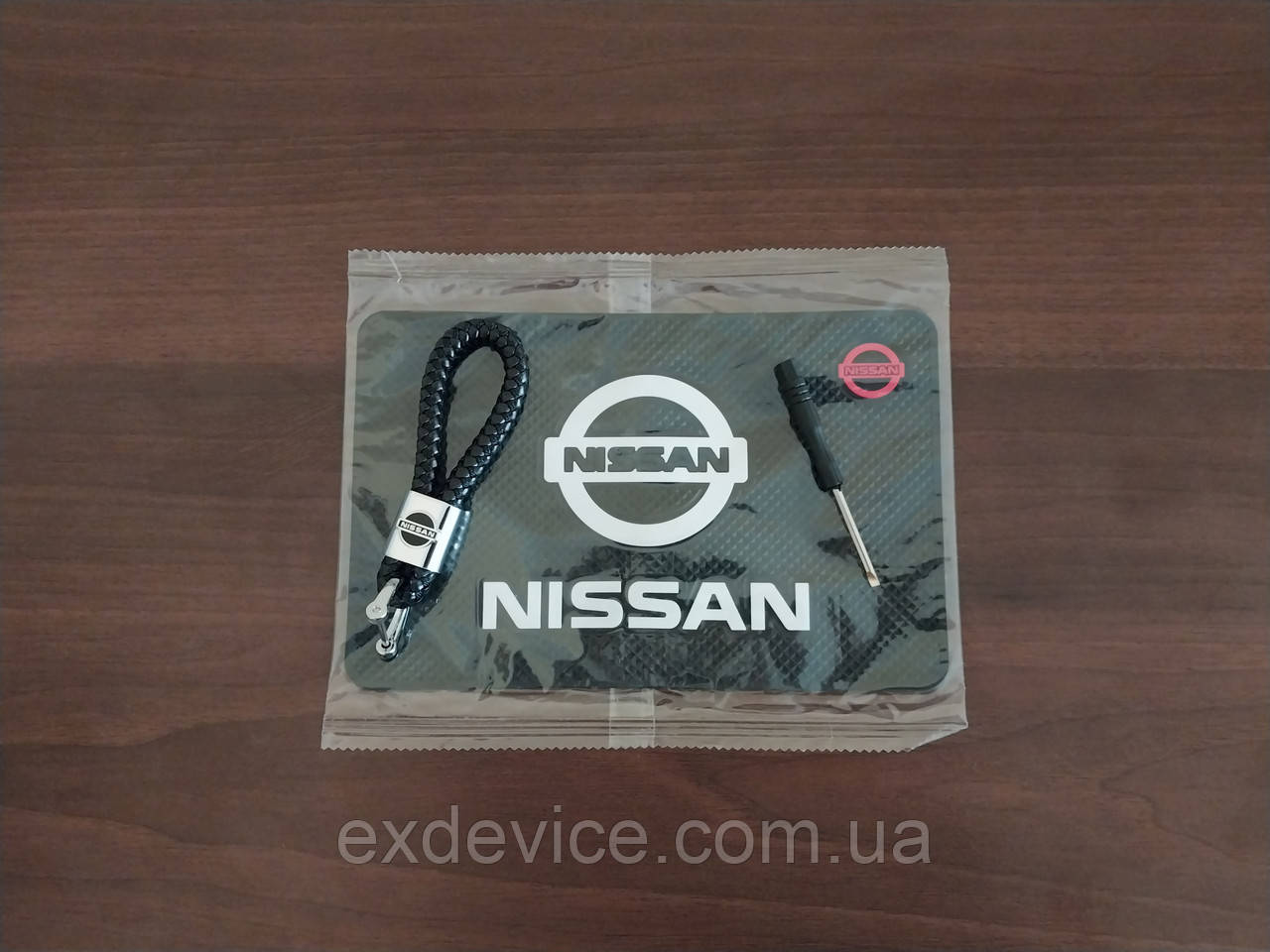 Набор Ниссан Nissan, силиконовый коврик на торпеду авто, плетеный ...